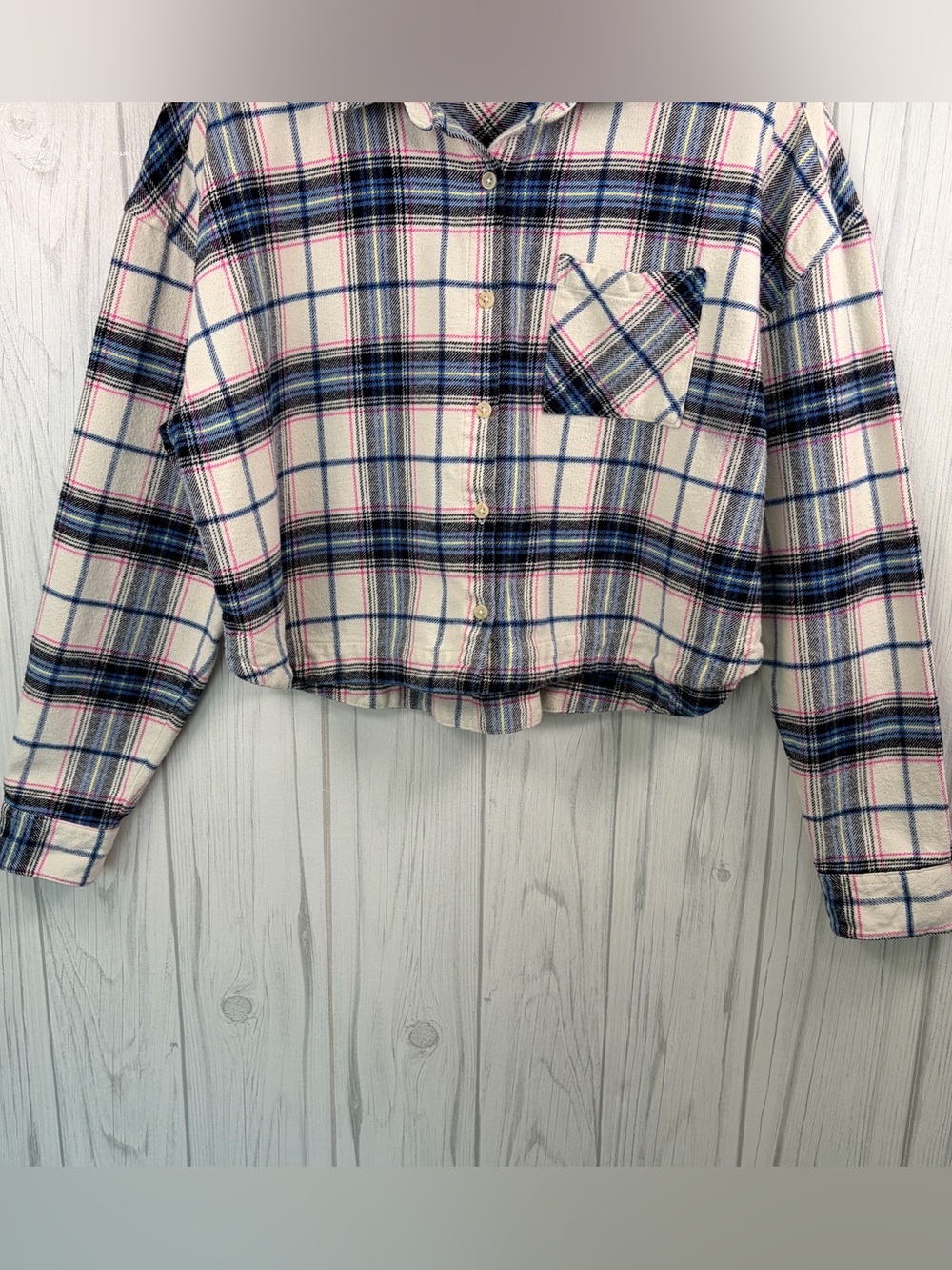 ALTAR’D STATE Cropped Plaid Flannel Button-Up, Large - Picture 4 of 14